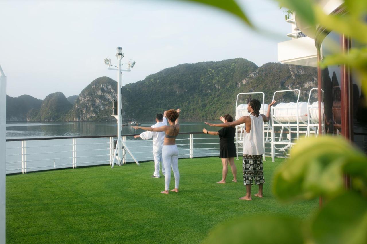  Mon Cheri Cruises Халонг
